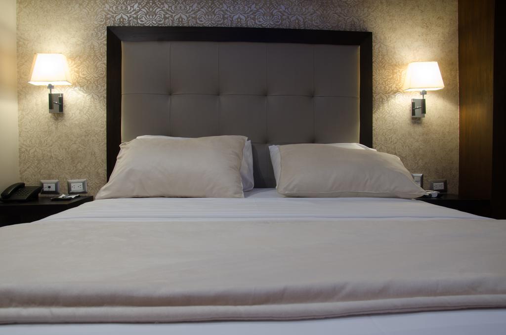 Hotel Veuxor Machala Værelse billede