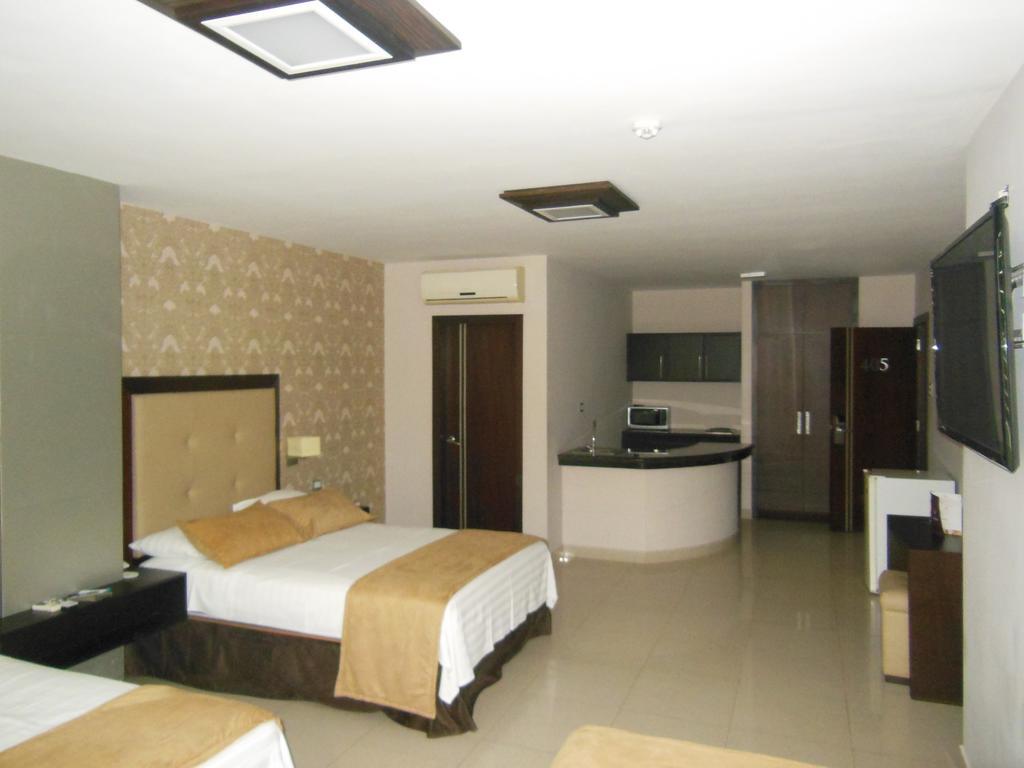Hotel Veuxor Machala Eksteriør billede
